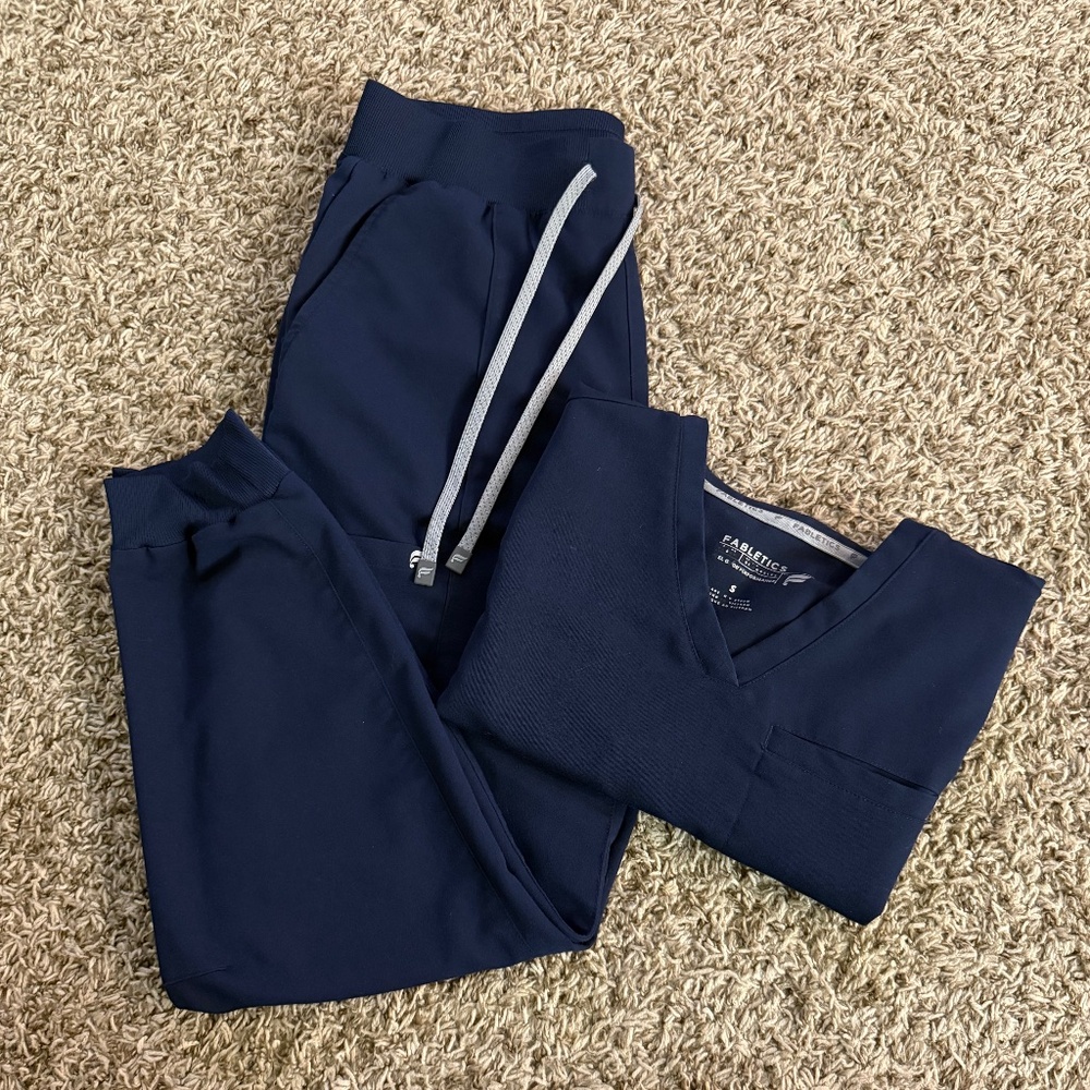Fabletics Scrubs